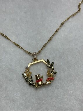 Origami Owl Gold-Tone DISNEY Winnie the Pooh Pendant Necklace